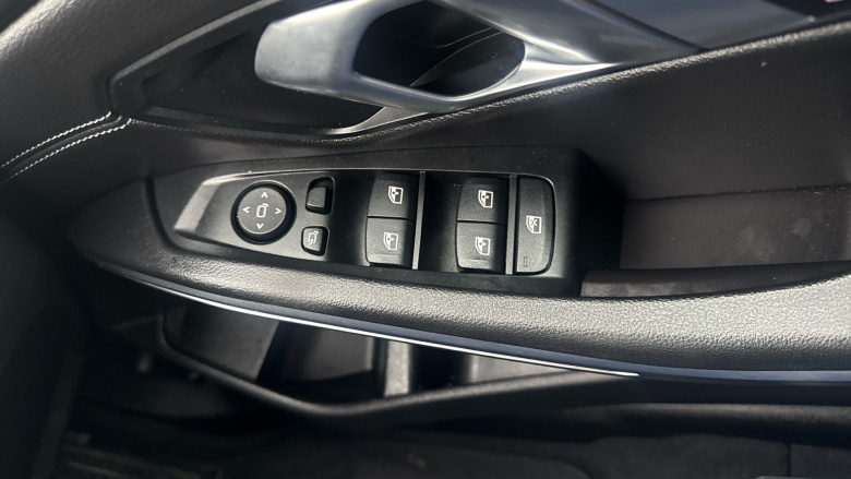 BMW 3 Series 320i xDrive M Sport 4dr Step Auto Petrol Saloon